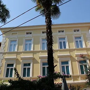 Vendégház Alida